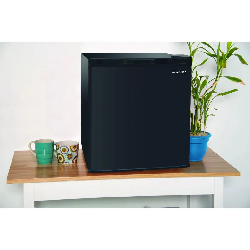 1.6 Cu Ft Single Door Mini Fridge